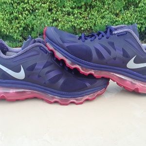 Nike Air Max 2012 + Size 7.5 Women